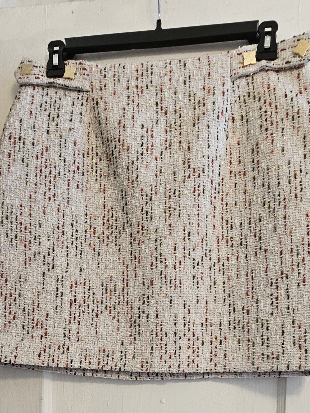 BCBG Ivory Tweed Mini Skirt with Multicolor Flecks w/red, Green, Gold